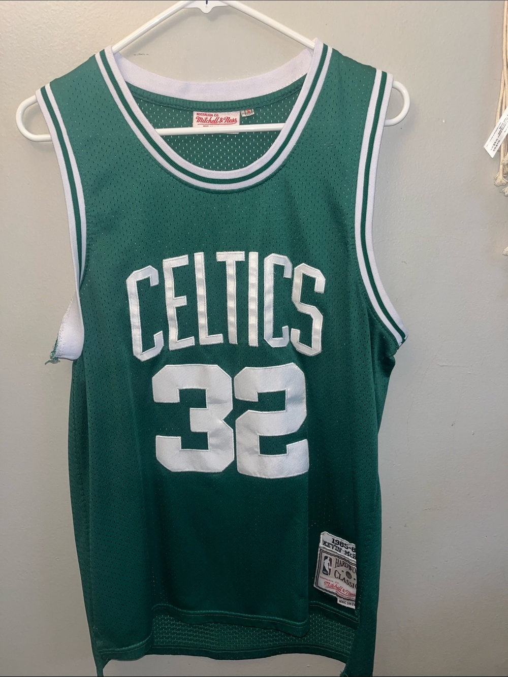 Mitchell & Ness Green & White Celtics #32 Jersey
